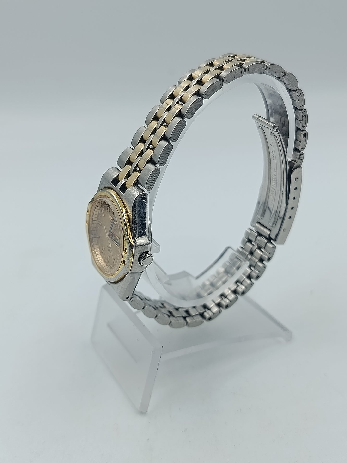 Seiko Quartz Sports 100 Bicolor Armbanduhr