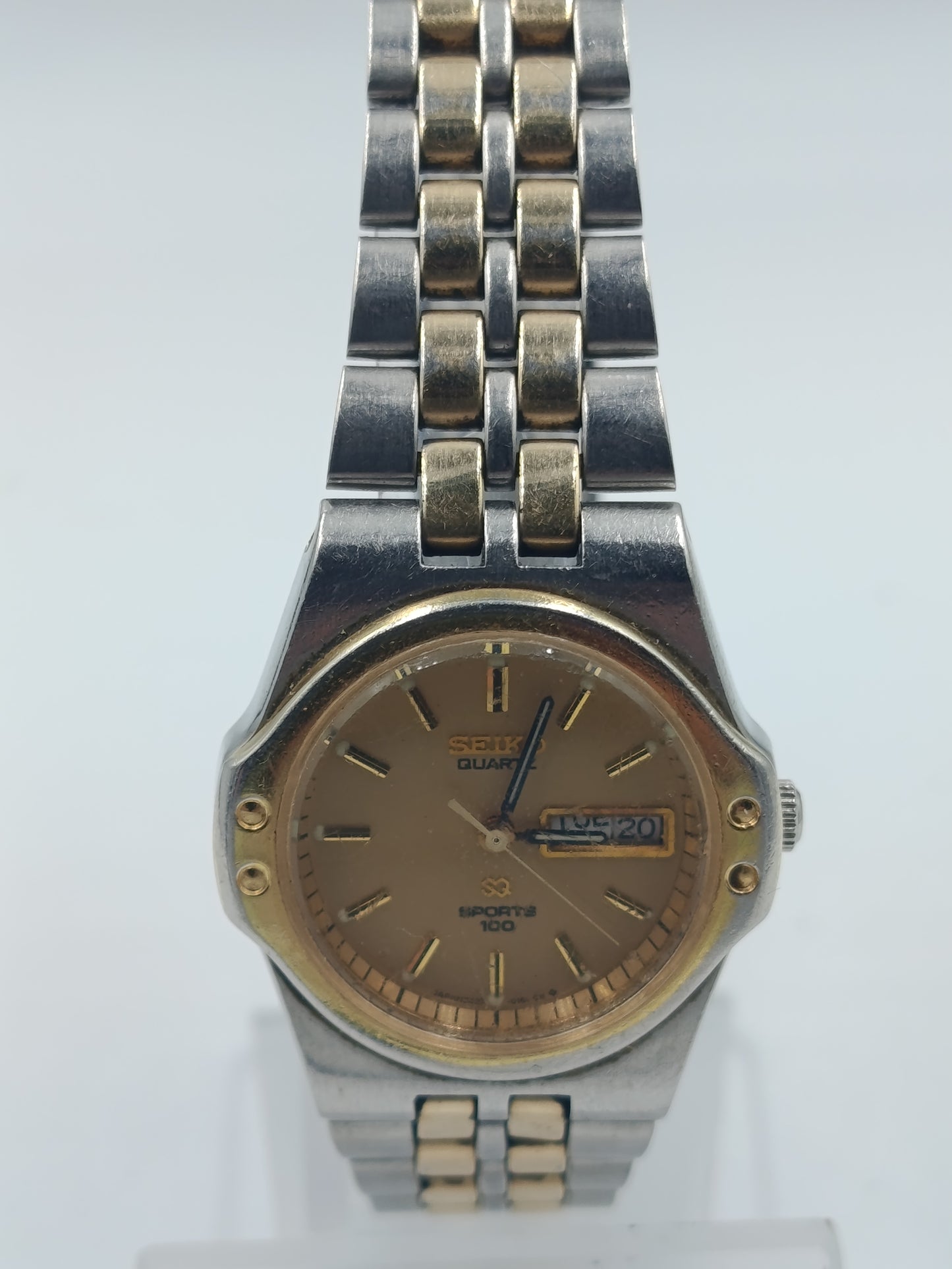 Seiko Quartz Sports 100 Bicolor Armbanduhr