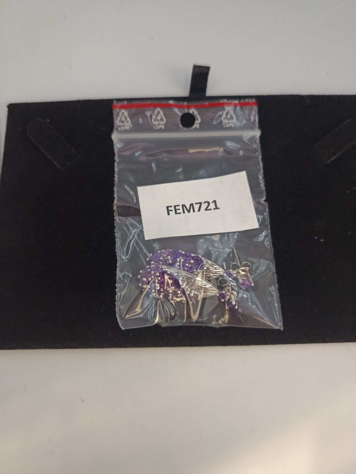 925 Silber Ohrringe mit violetten Steinen elegant