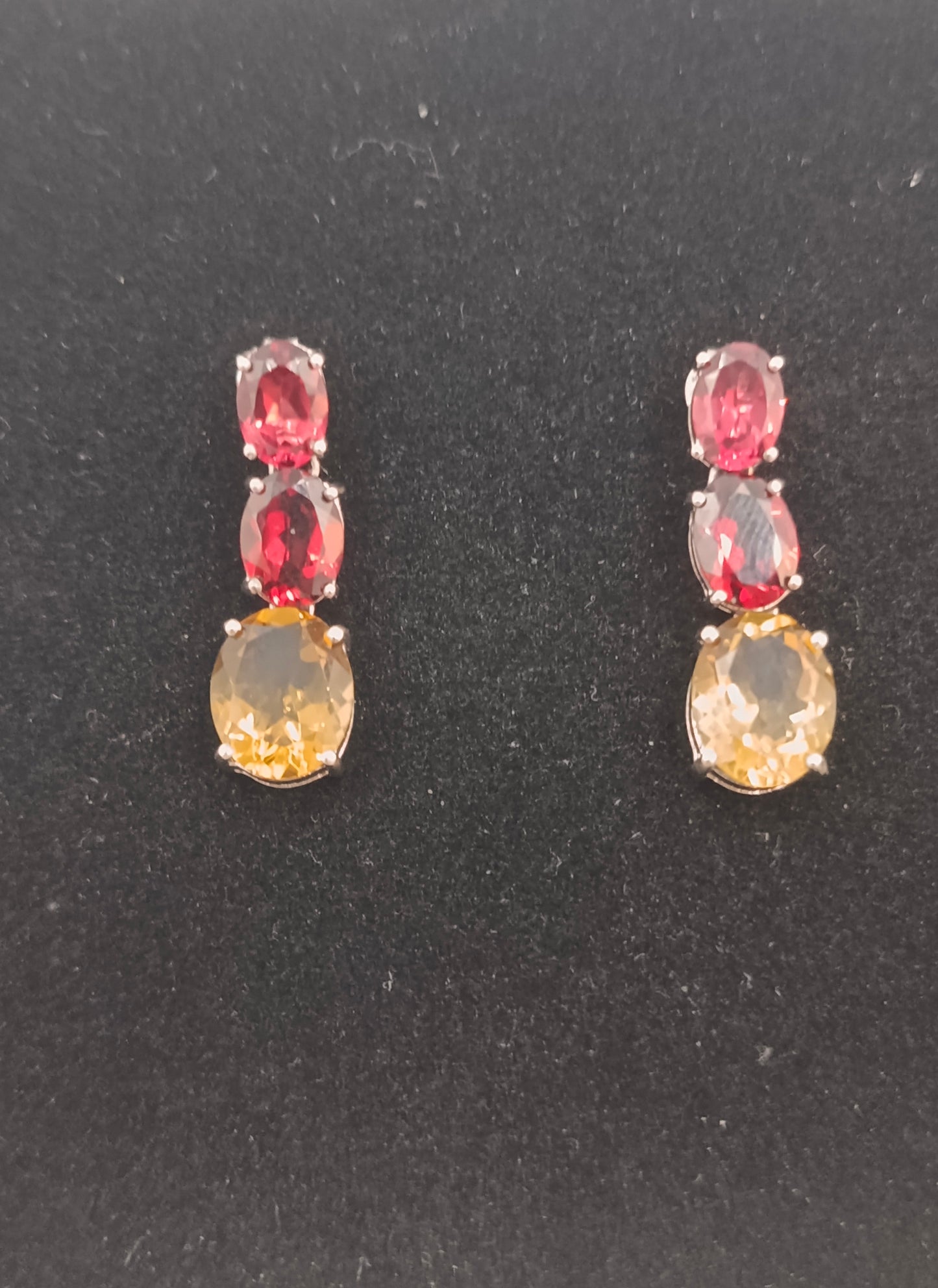 925 Silber Ohrringe mit roten und gelben Steinen elegant