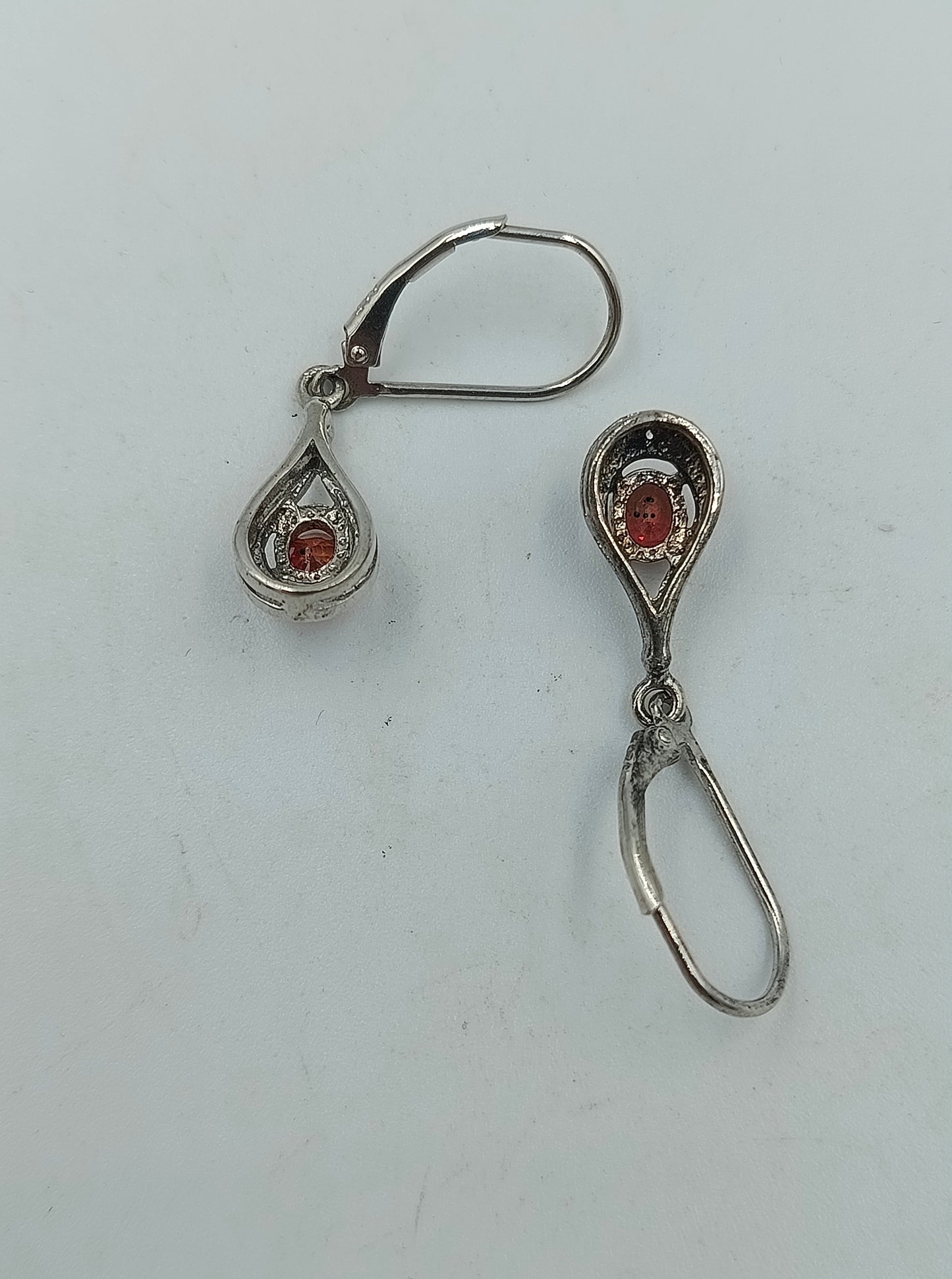 925 Silber Ohrringe mit rotem Stein Tropfenform elegant