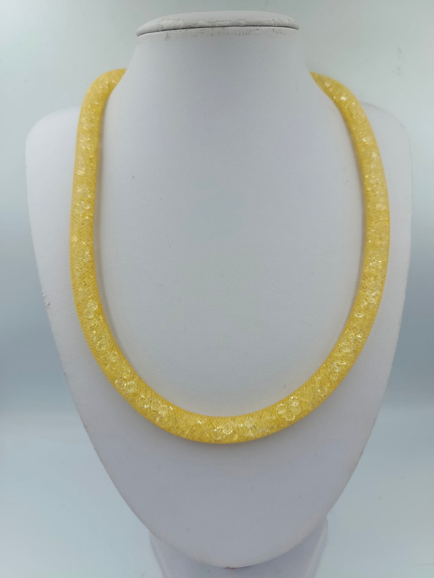 Gelbe Mesh Kette mit Glitzerfüllung und Magnetverschluss