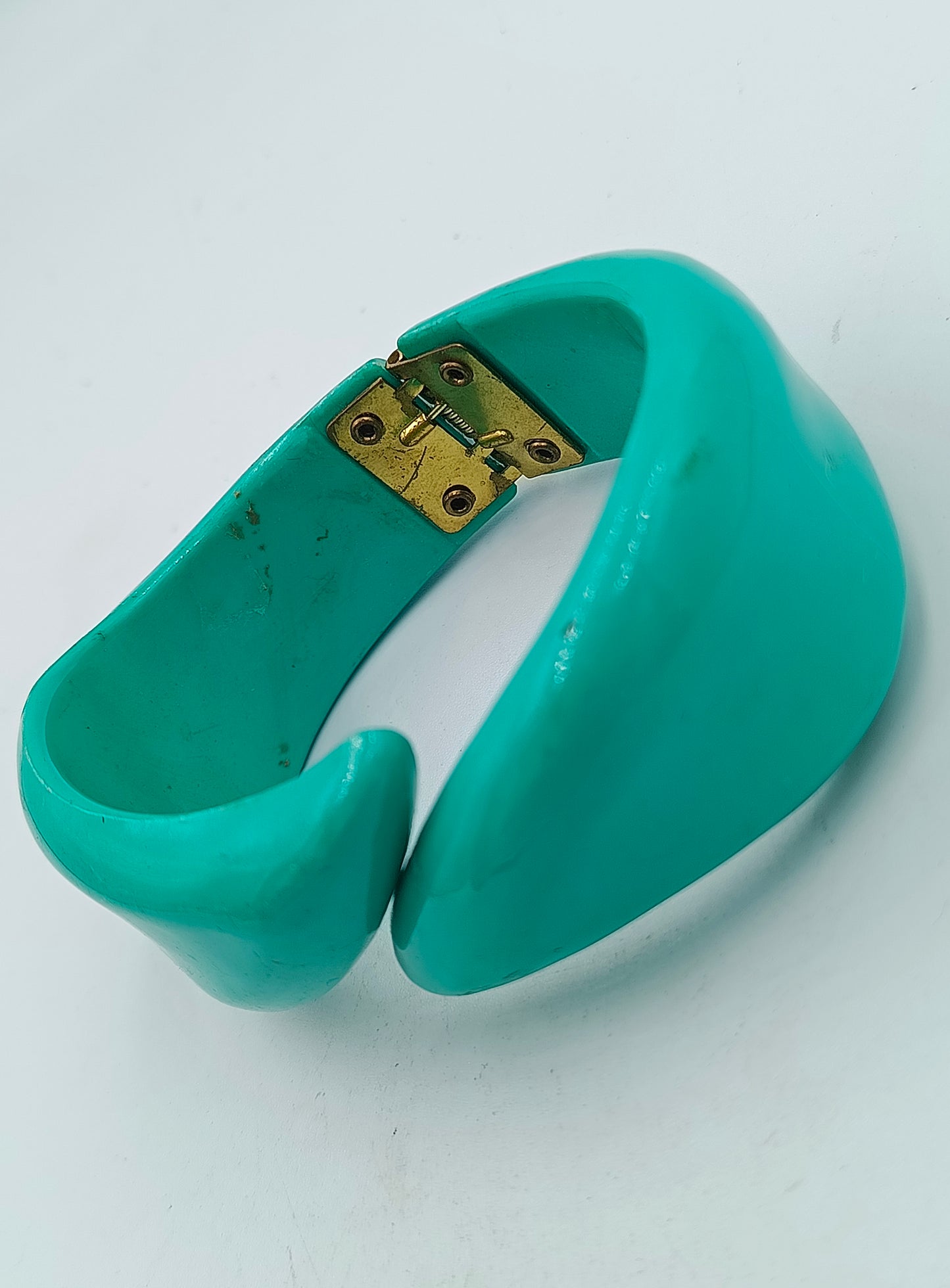 Türkisfarbener Armreif mit Scharnier Vintage Stil