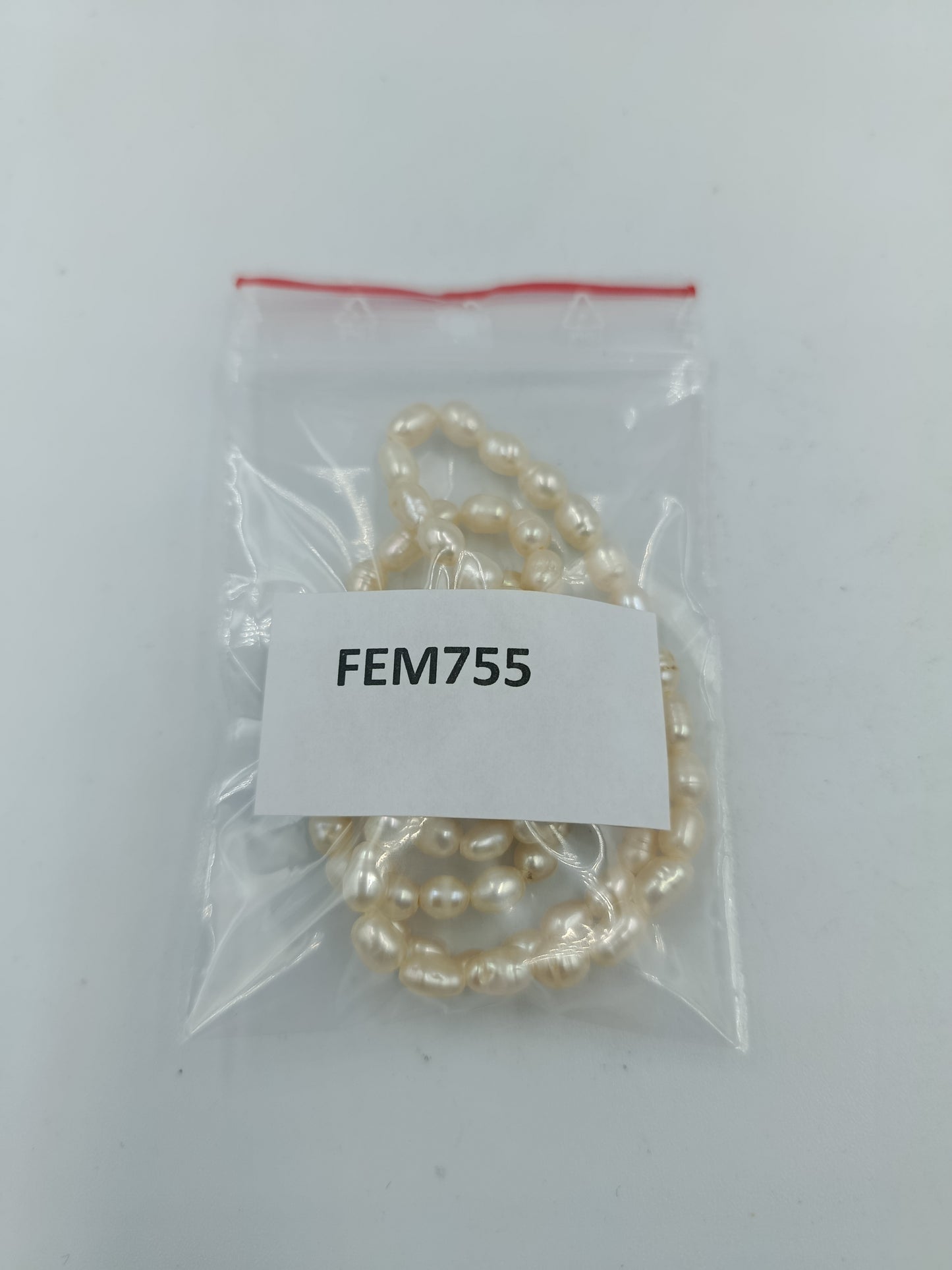 Perlenkette mit ovalen Zuchtperlen