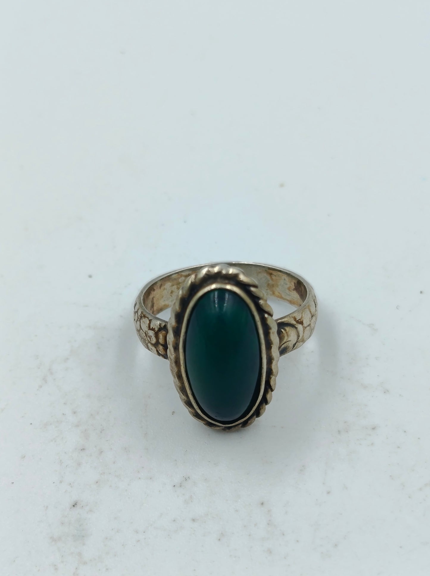 Vintage Silberring mit grünem Stein Größe 47