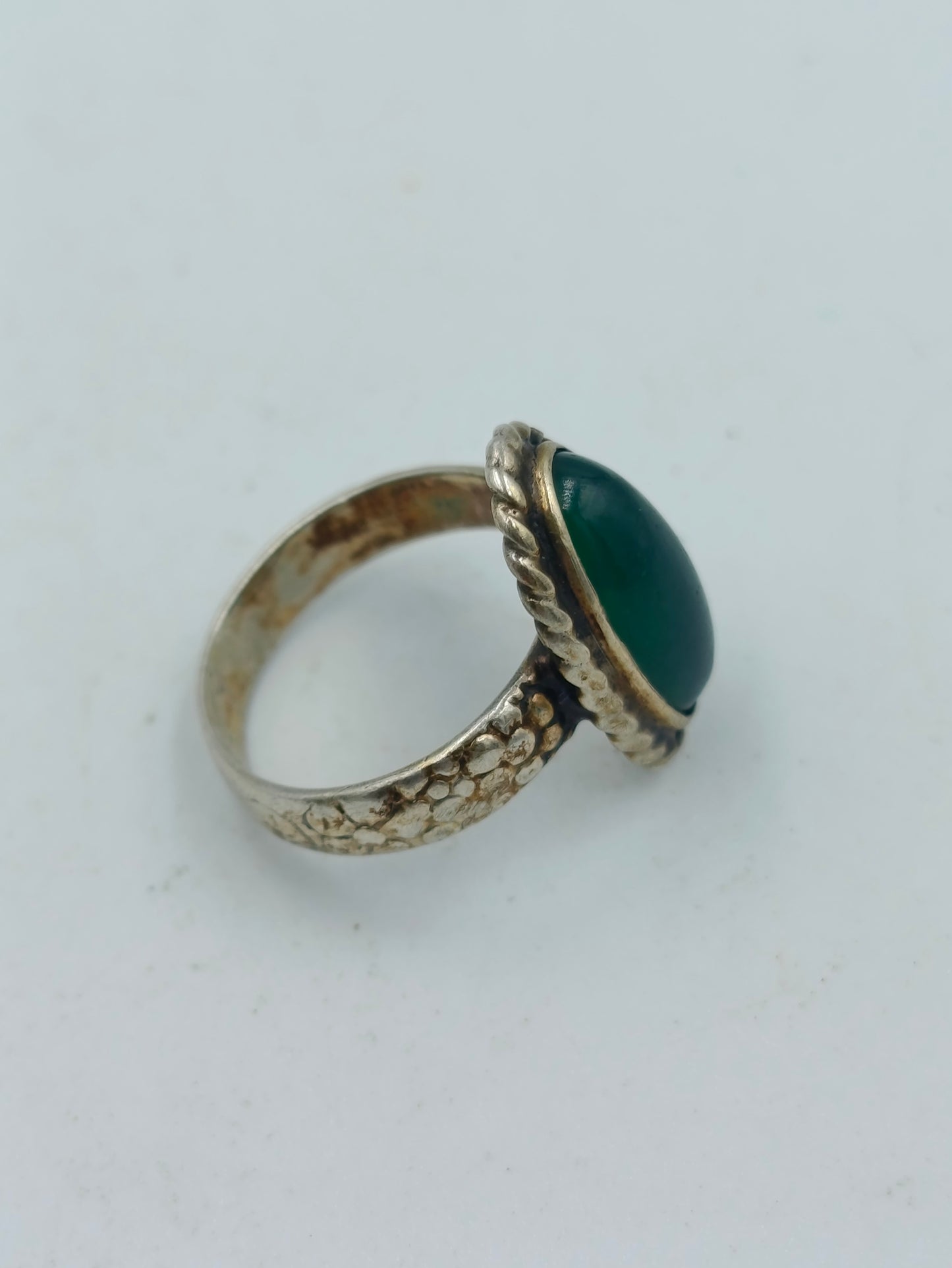 Vintage Silberring mit grünem Stein Größe 47