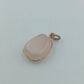 Anhänger mit Rosenquarz-Edelstein und goldfarbener Fassung