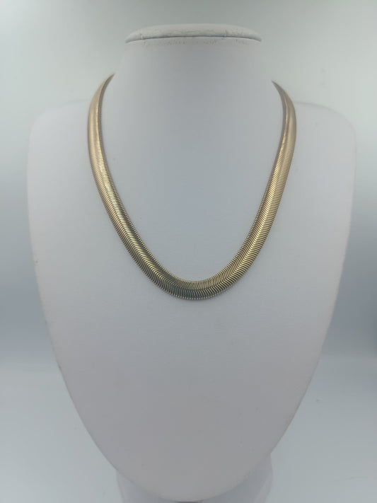 Vergoldete Schlangen Kette mit Glanzfinish im eleganten Design