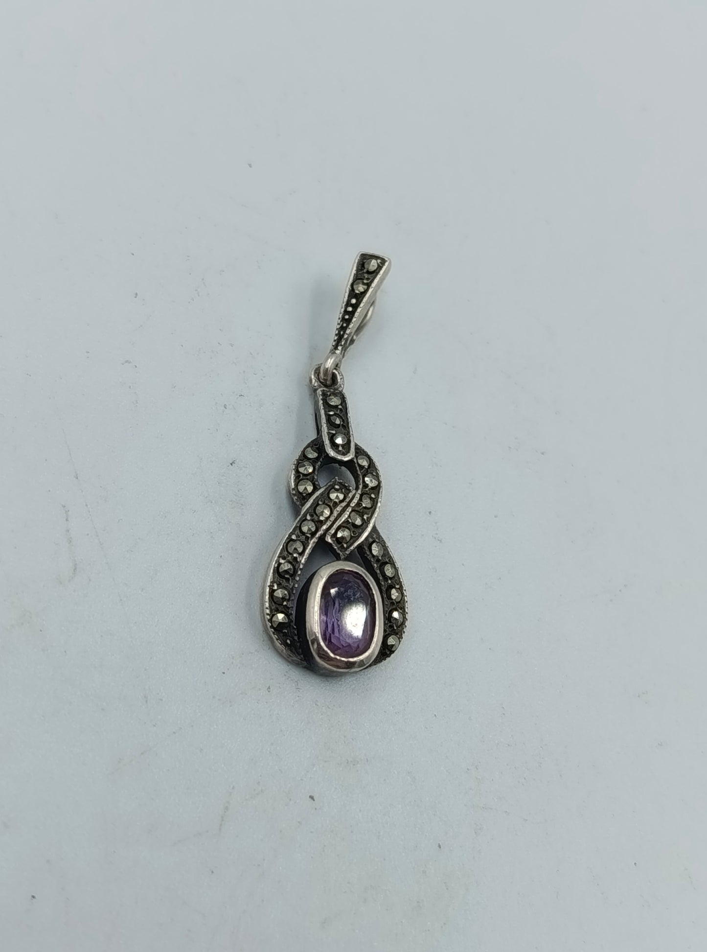 925 Silber Anhänger mit Amethyst und Markasiten im eleganten Vintage Design