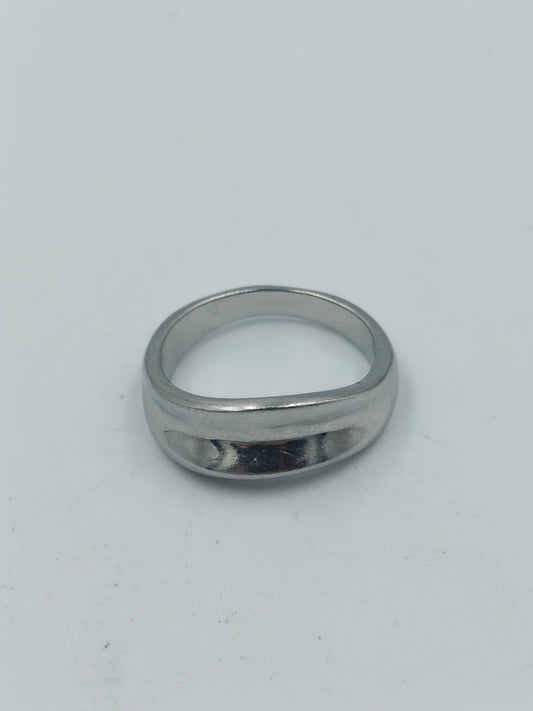 Edelstahl Ring schlicht poliert mit Design Größe 59