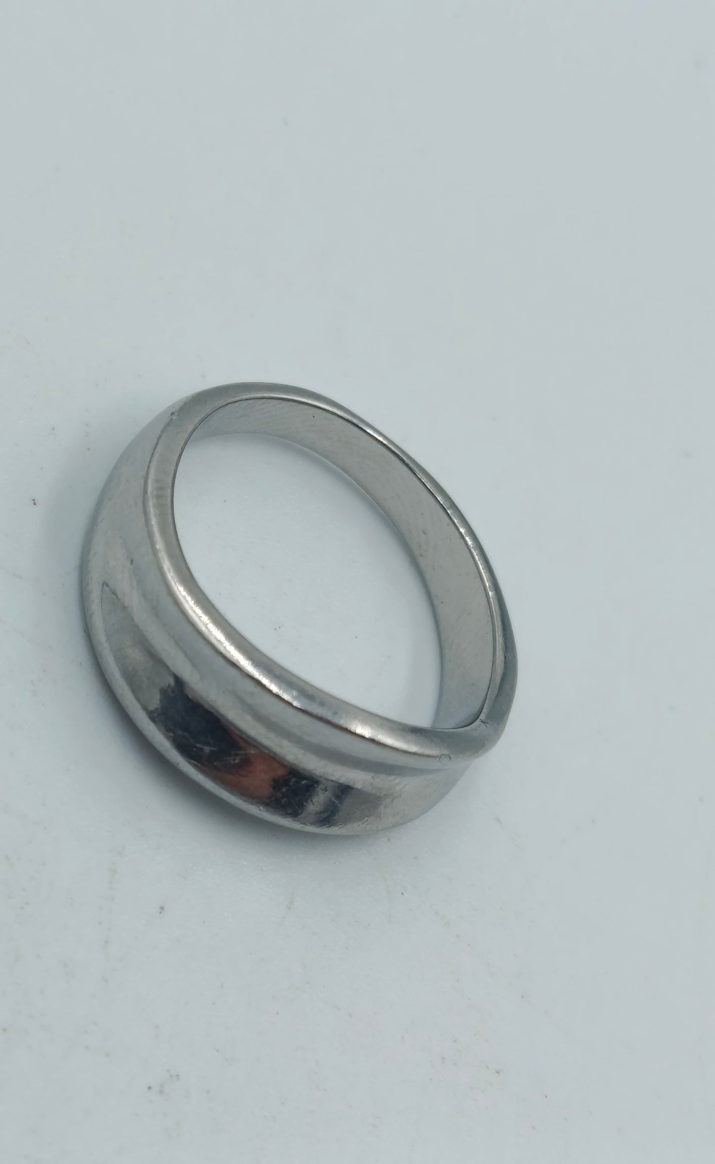 Edelstahl Ring schlicht poliert mit Design Größe 59