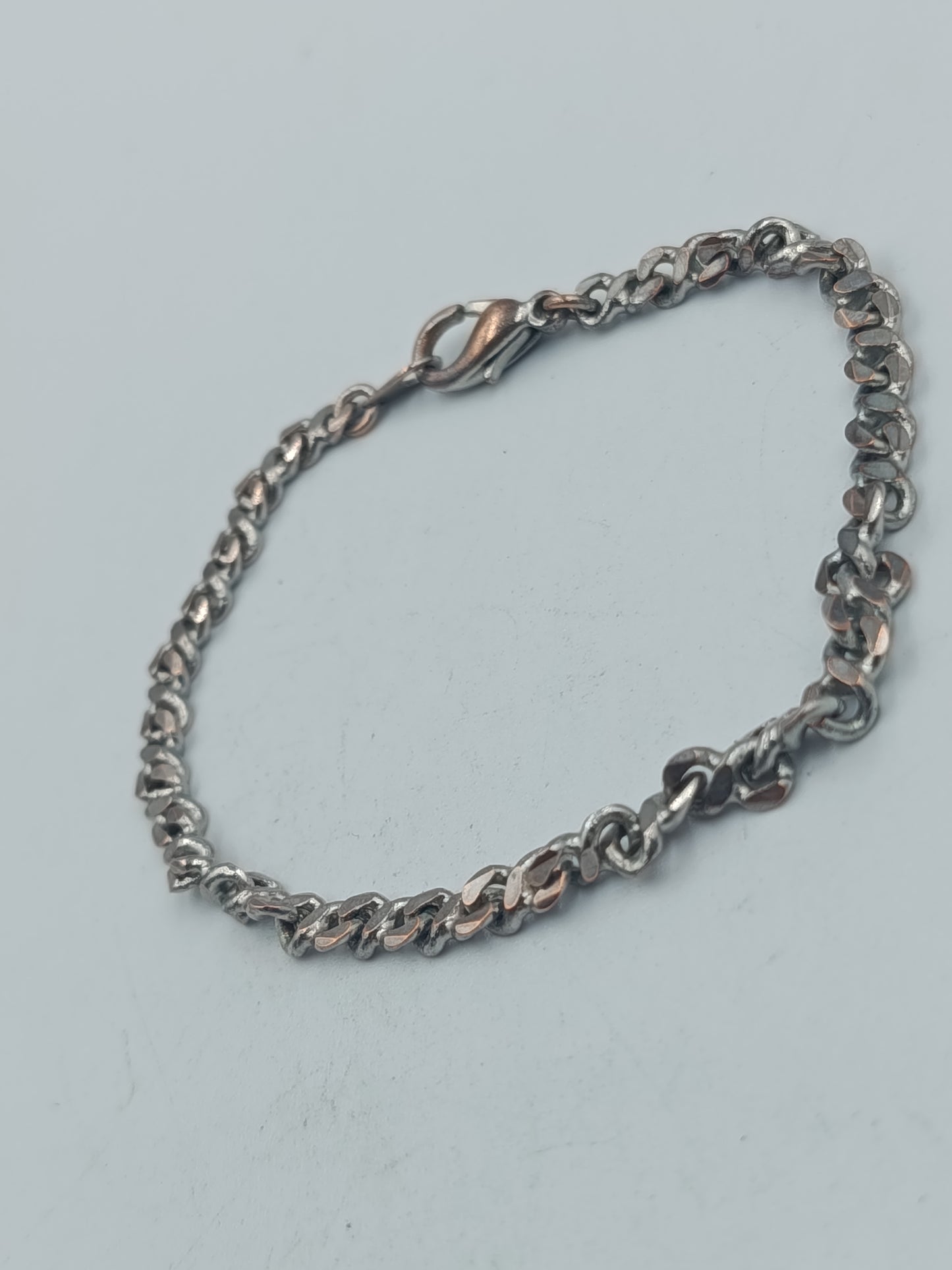Silberfarbenes Armband Gliederkette mit Karabinerverschluss
