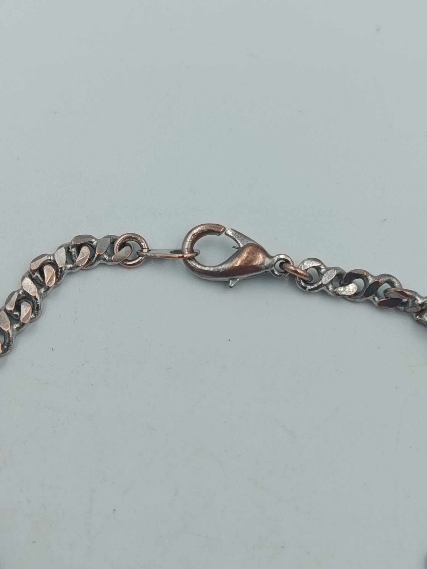 Silberfarbenes Armband Gliederkette mit Karabinerverschluss