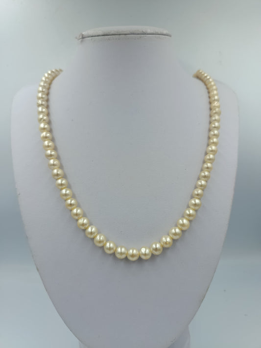 Perlenkette cremefarben 63cm klassisch elegant Vintage