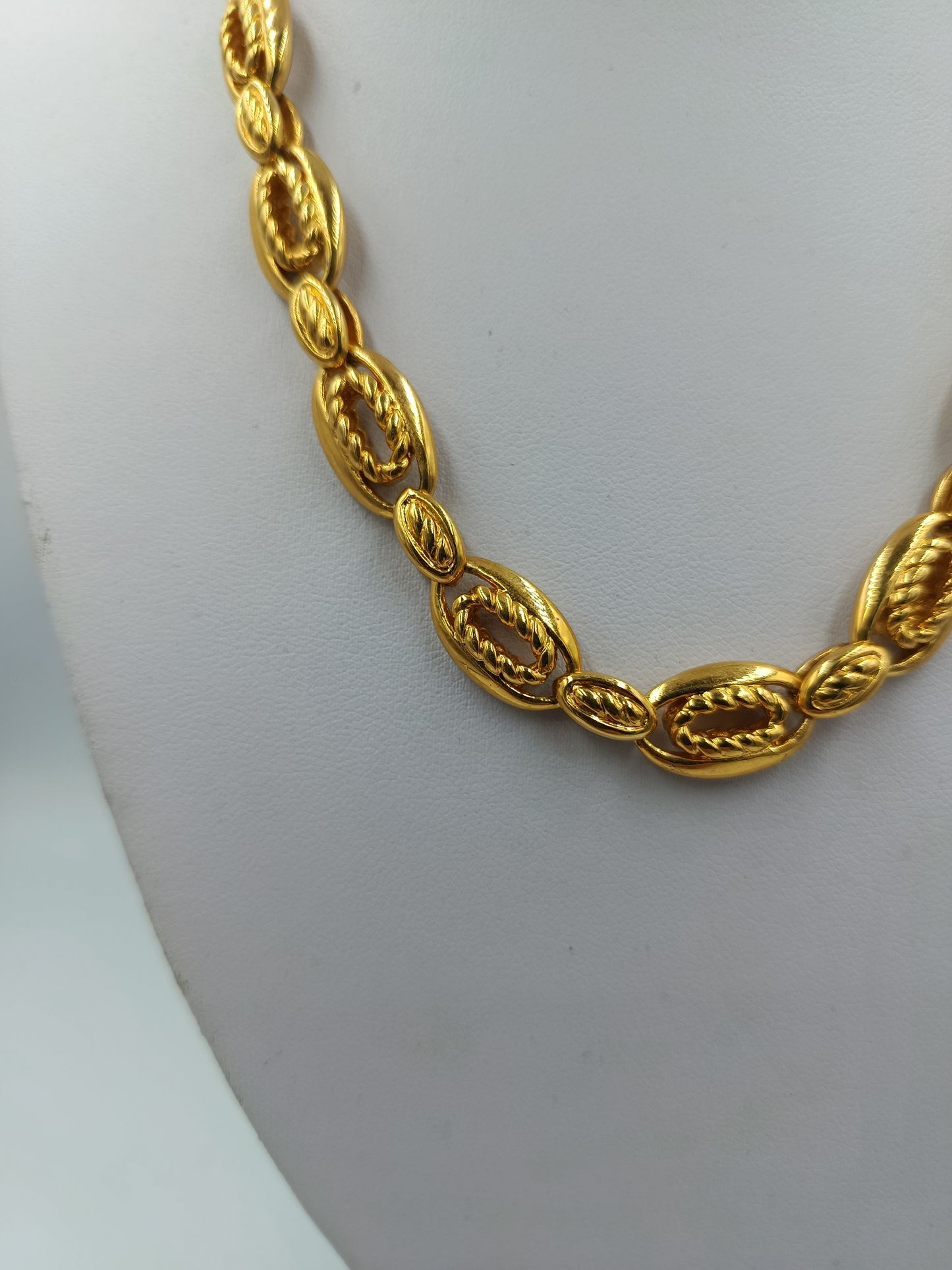 Vergoldete Gliederkette im Ornament Design Vintage Schmuck