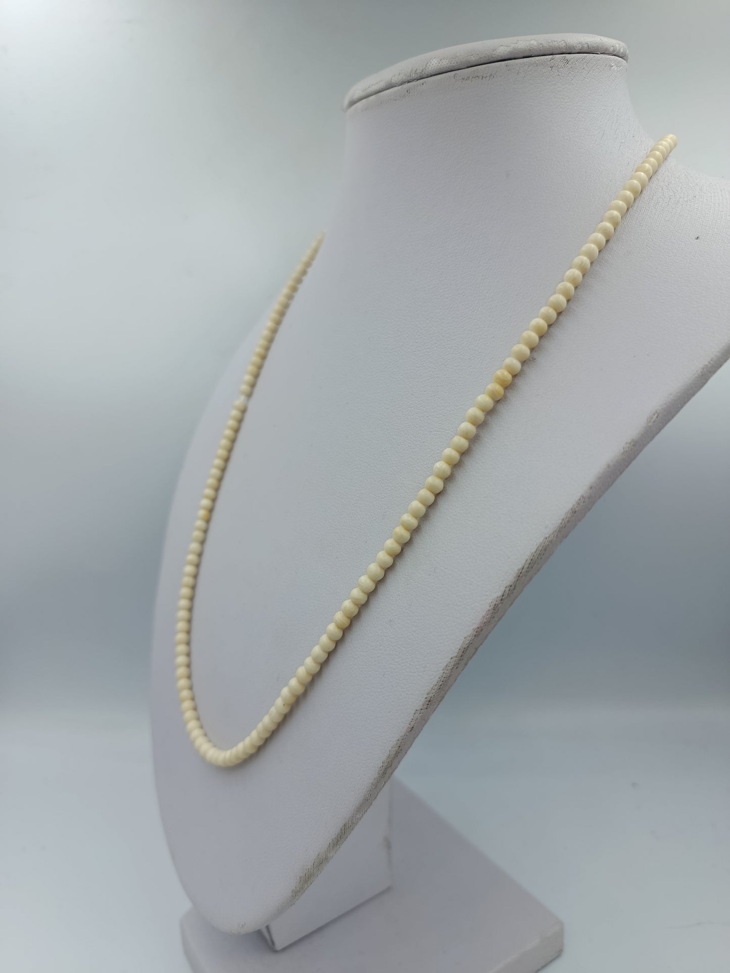 Perlenkette in Cremeweiß Klassisch Vintage Schmuck