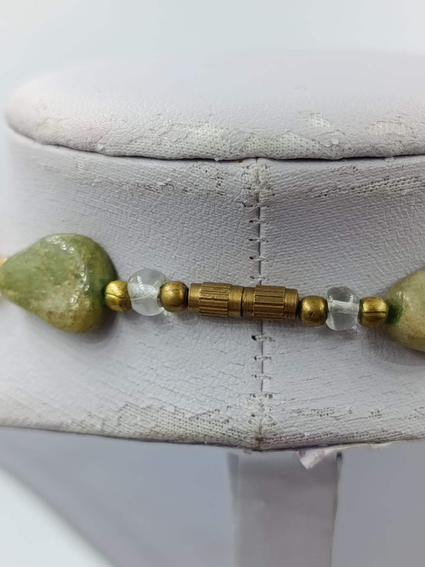 Edelstein Kette mit bunten Trommelsteinen und Messingperlen