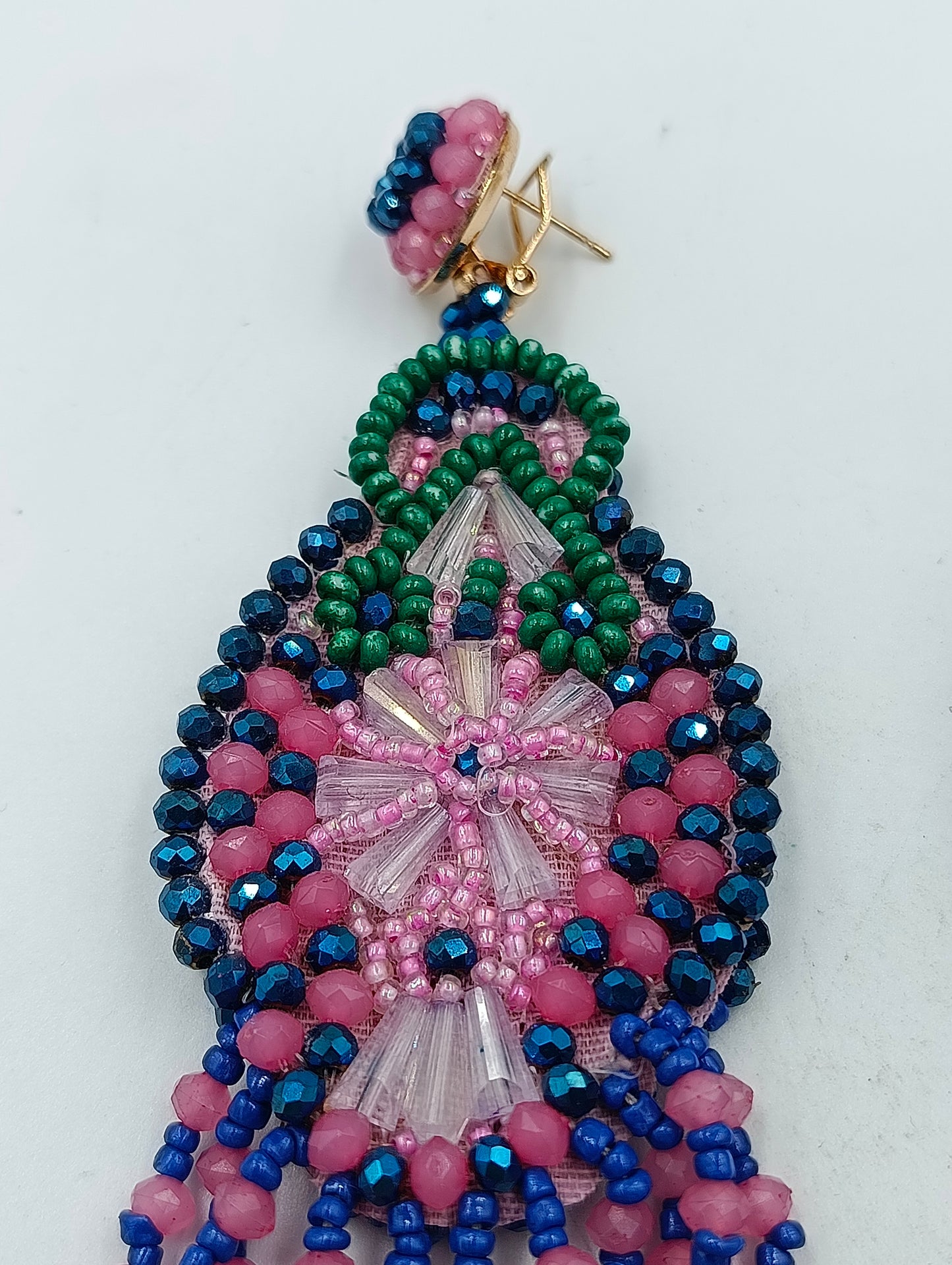 Lange Ohrhänger mit bunten Glasperlen handgefertigt Boho Stil