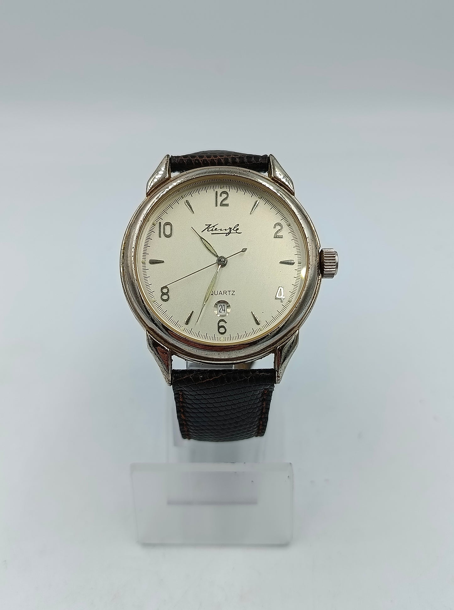 Hering Armbanduhr Quartz Silberfarben mit Datumsanzeige