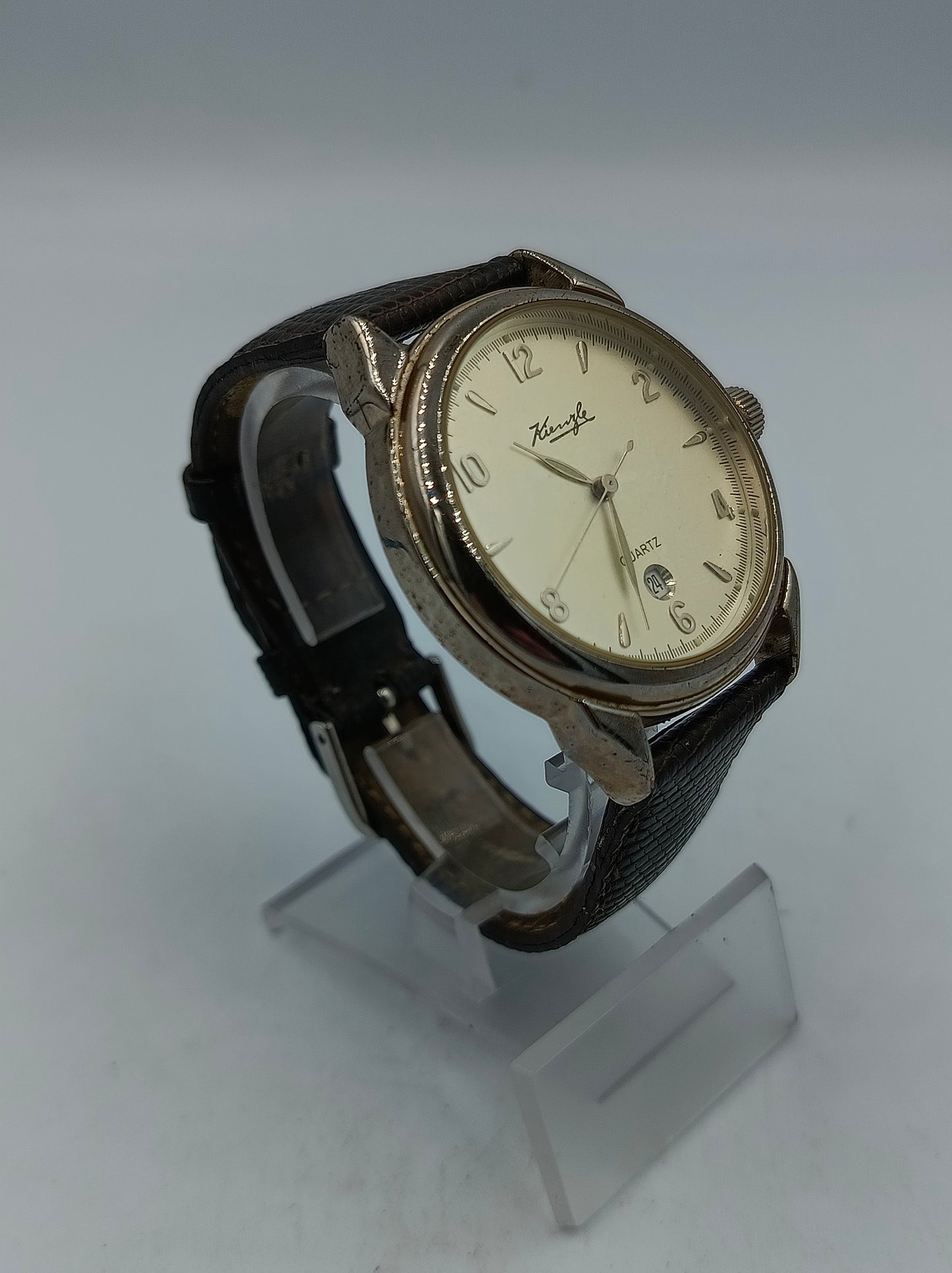 Hering Armbanduhr Quartz Silberfarben mit Datumsanzeige