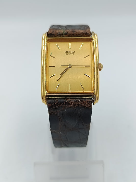 Seiko Quartz 6531-5110 Goldfarben Rechteckig Vintage Japan