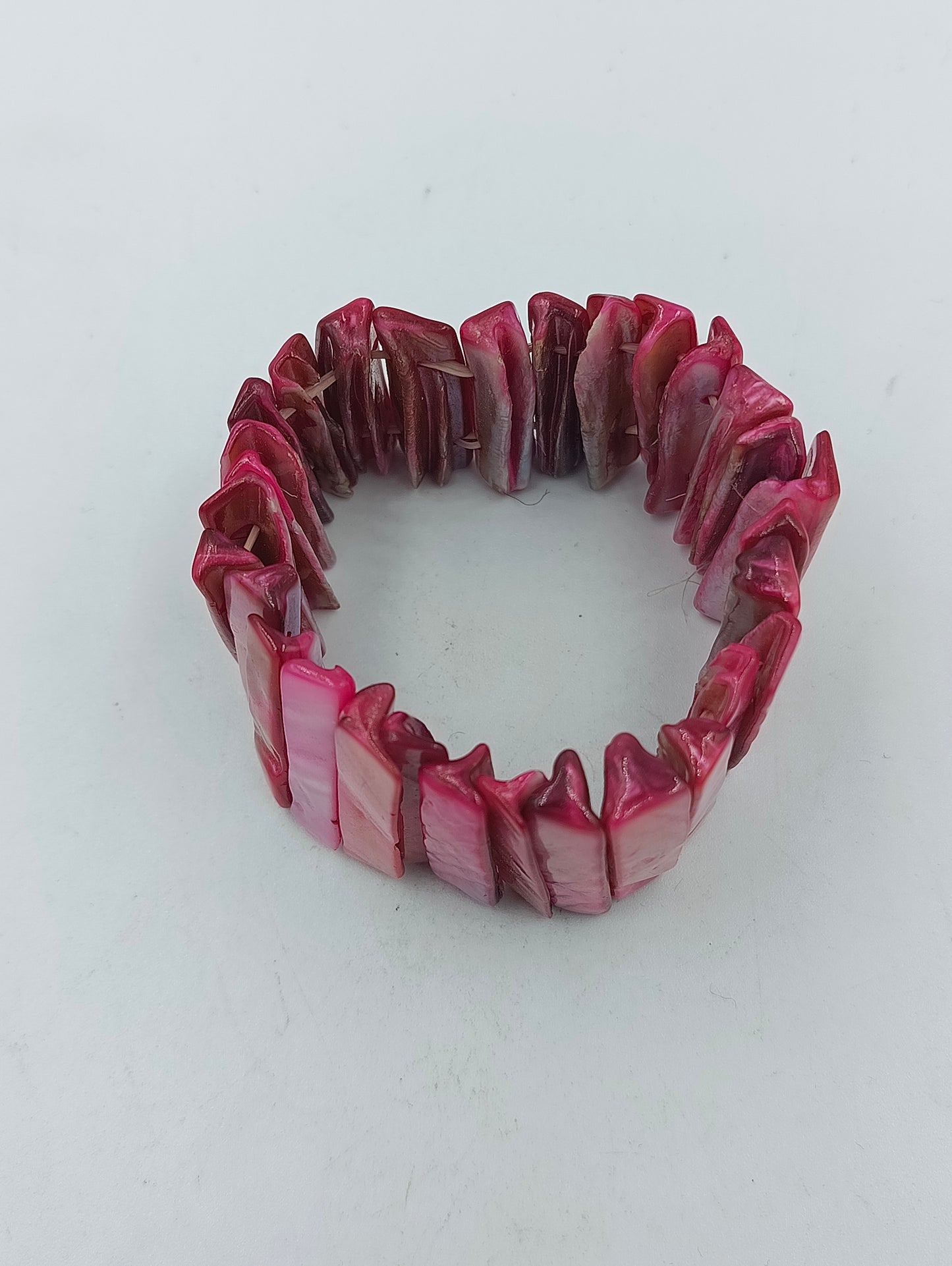 Elastisches Armband Pink Muschelschalen Design Perlmutt Optik