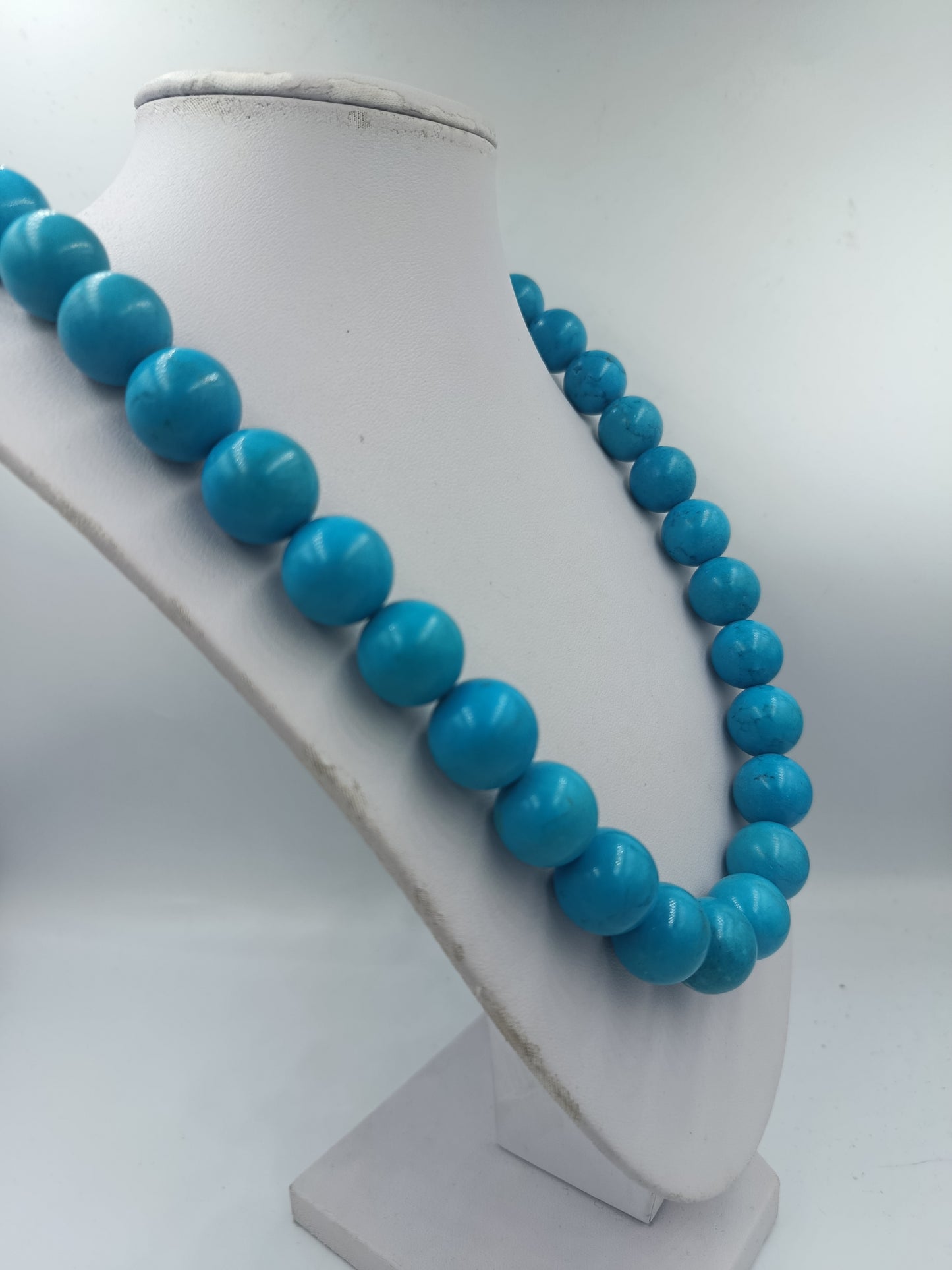 Türkisfarbene Kugelkette mit 925 Silber Verschluss Statement Halskette