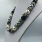 Perlenkette Schwarz Grau Weiß mit Strass Elementen Elegant Glamour Stil
