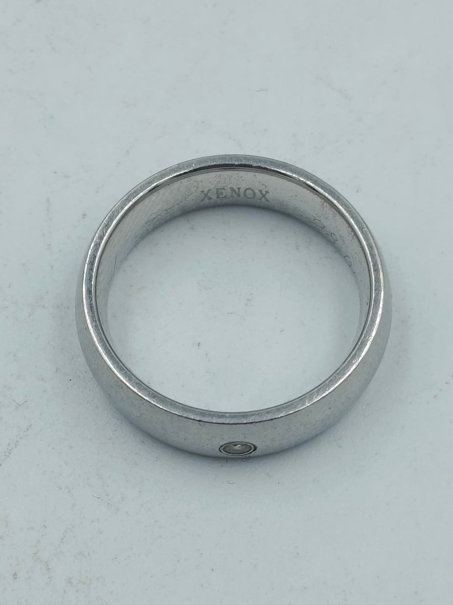 XENOX Edelstahl Ring mit kleinem Stein schlicht modern Damen Herren
