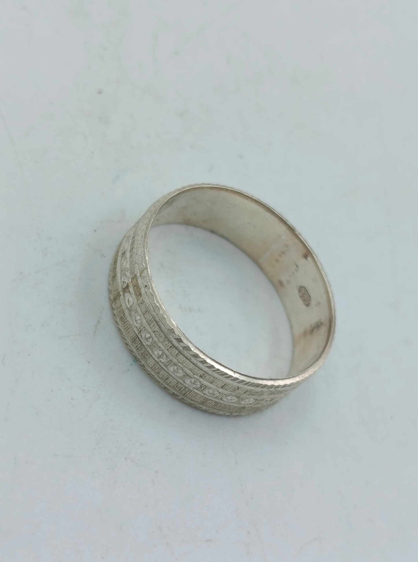 925 Silber Bandring mit Ziseliertem Muster Gr61 Klassisch