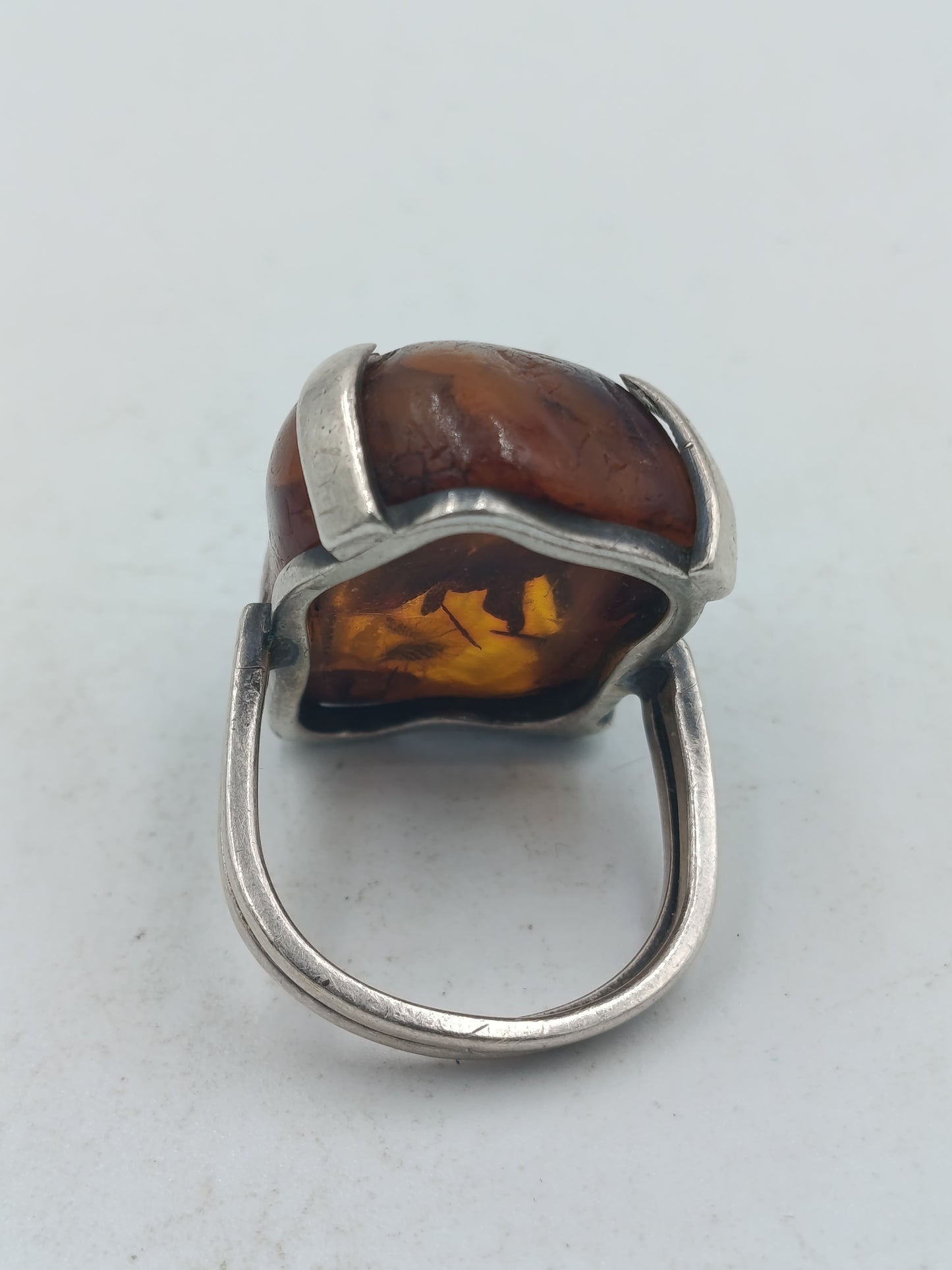 925 Silber Ring mit großem Bernstein Modern Handgefertigt