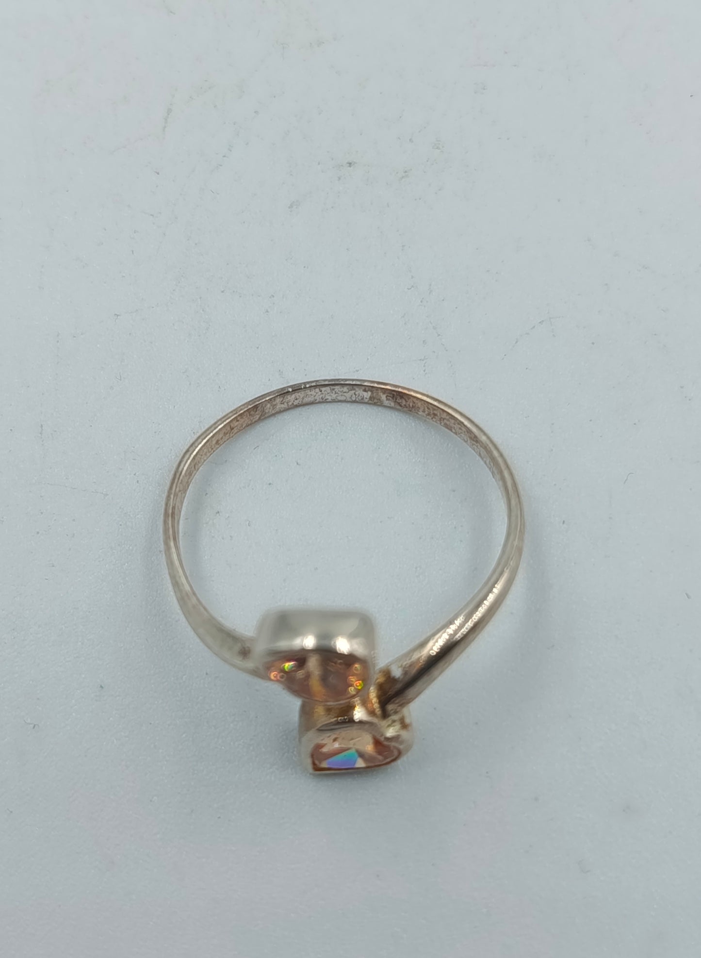 925 Silber Ring mit zwei herzförmigen Champagner Steinen