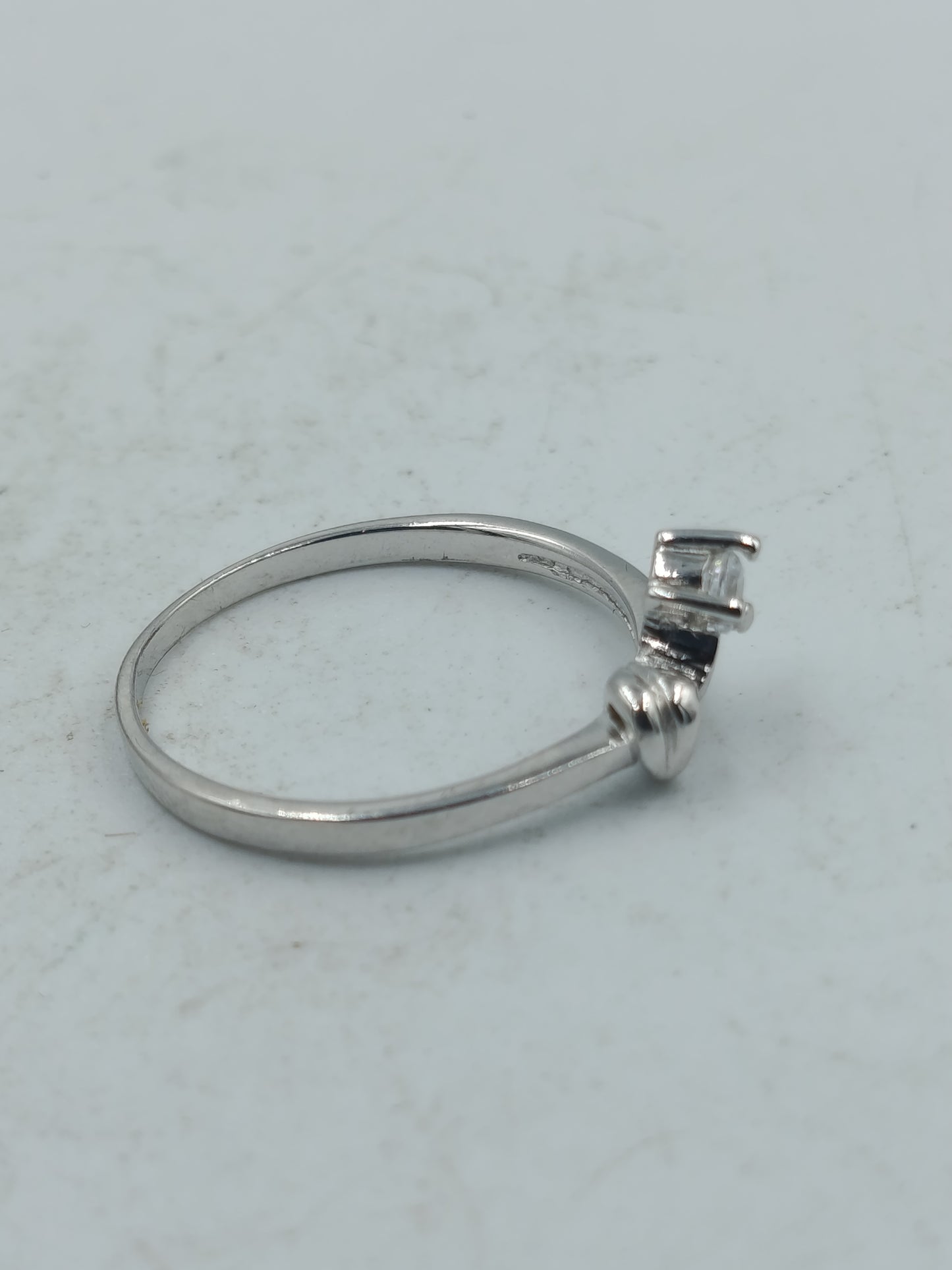 925 Silber Ring Kristall Solitär eleganter Damenring