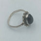 Schlichter 925 Silber Ring mit schwarzem Cabochonstein Zeitloses Design