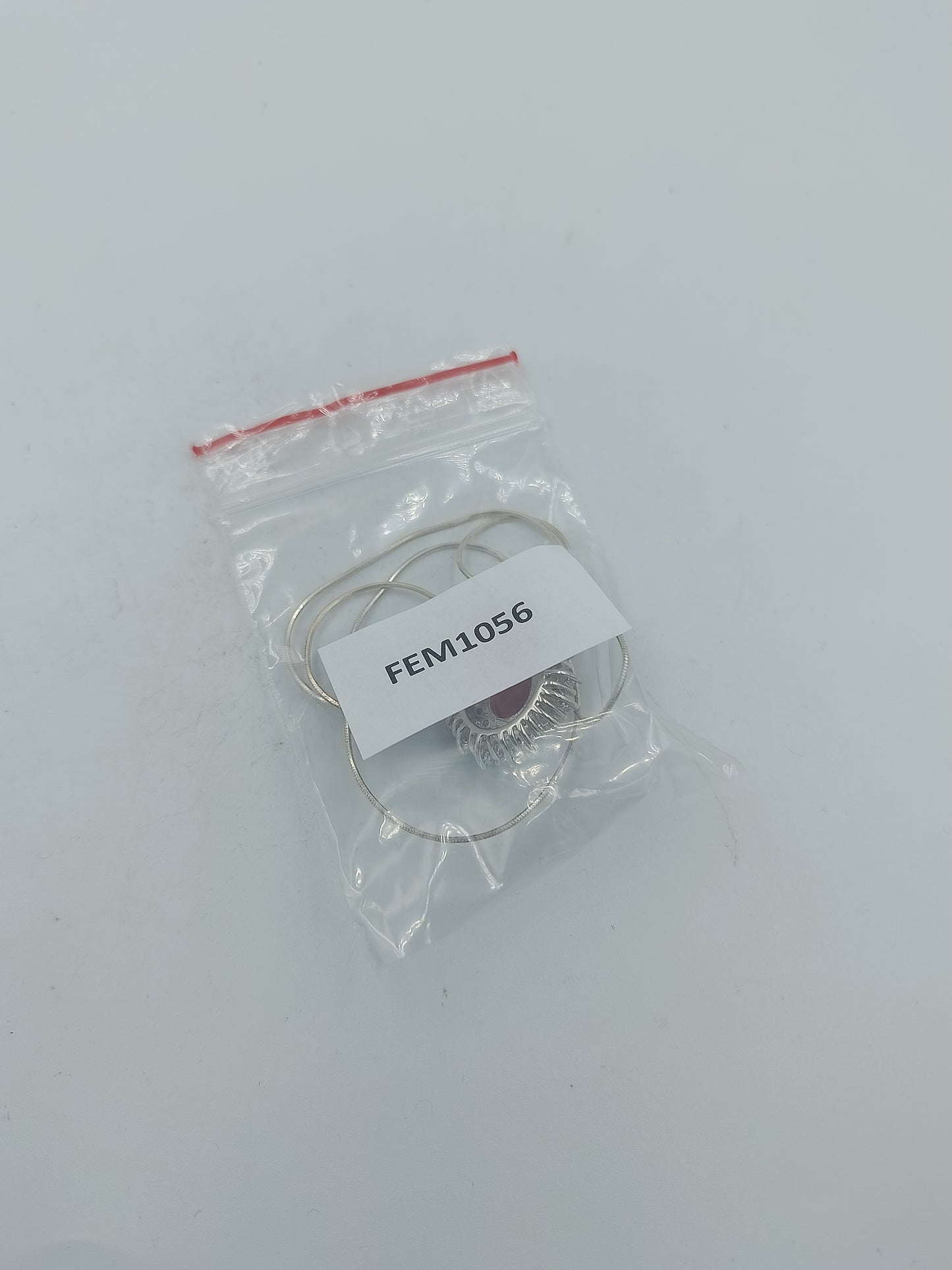 925 Silber Halskette mit rotem Stein und Zirkonia