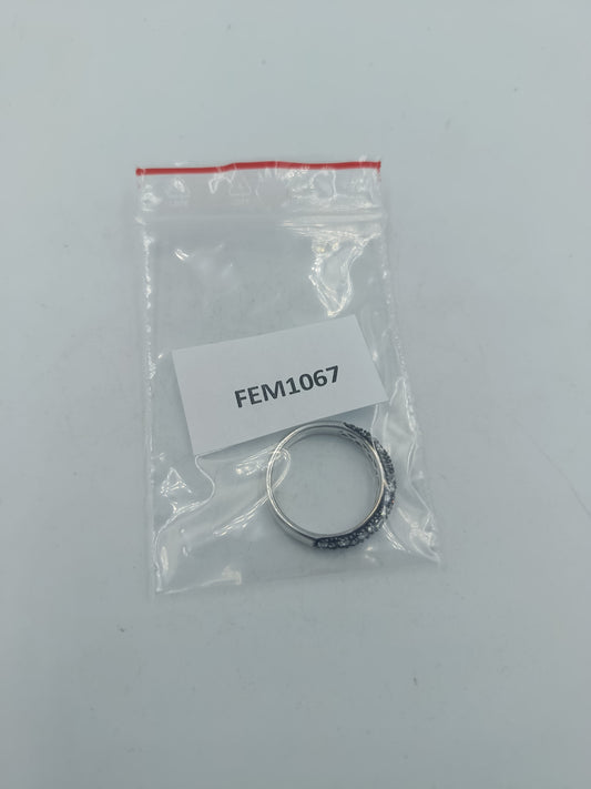 925 Silber Ring mit klaren Kristallen in pavé Optik