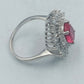 925 Silber Ring mit rubinrotem Stein und Kristallkranz