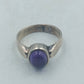 925er Silberring mit violettem Cabochonstein Zeitloses schlichtes Design