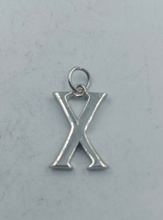 Silberner Anhänger Buchstabe X schlicht elegant 925