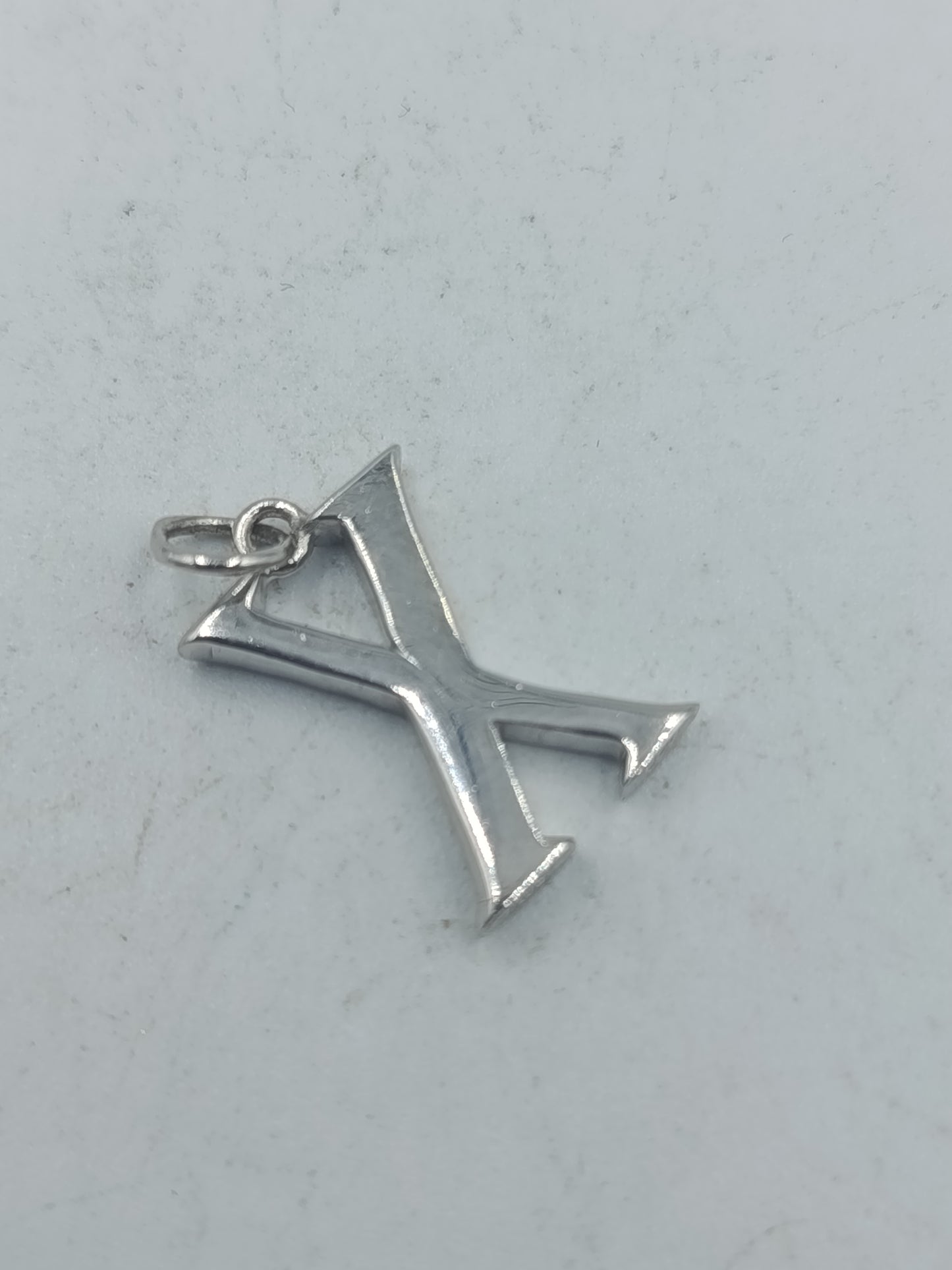 Silberner Anhänger Buchstabe X schlicht elegant 925