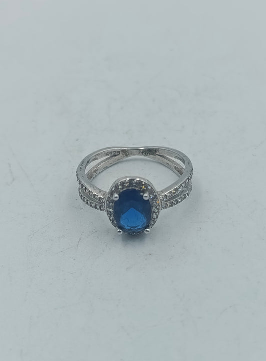 Ring 925 Silber mit blauem Stein elegantes Design