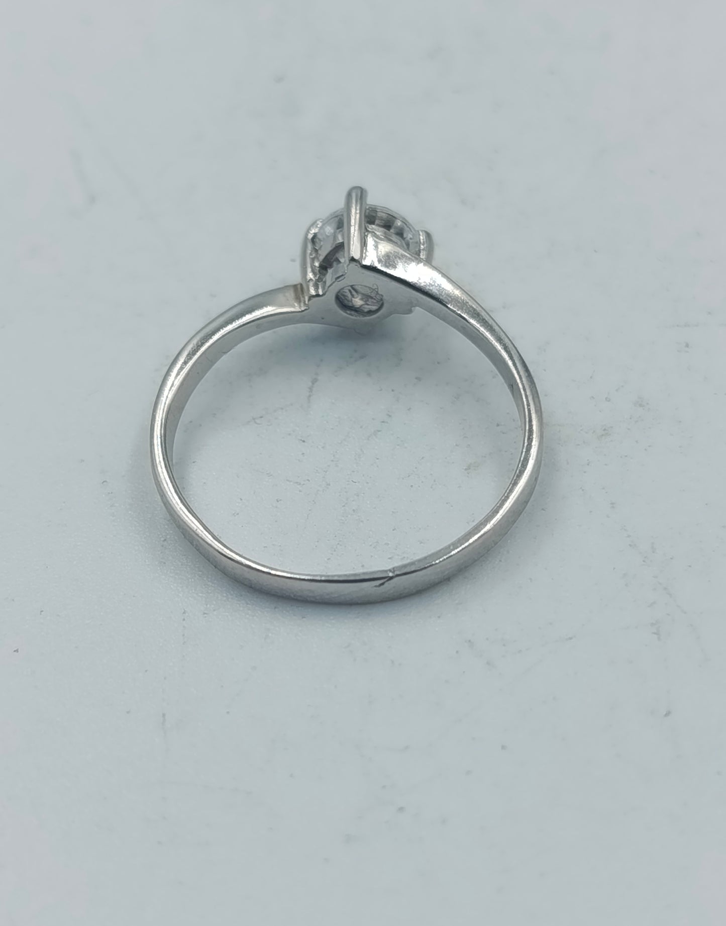 925 Silber Ring mit klarem Stein Größe 54 klassischer Look