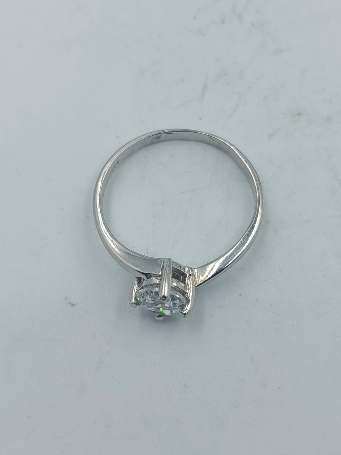 925 Silber Ring mit klarem Stein Größe 54 klassischer Look