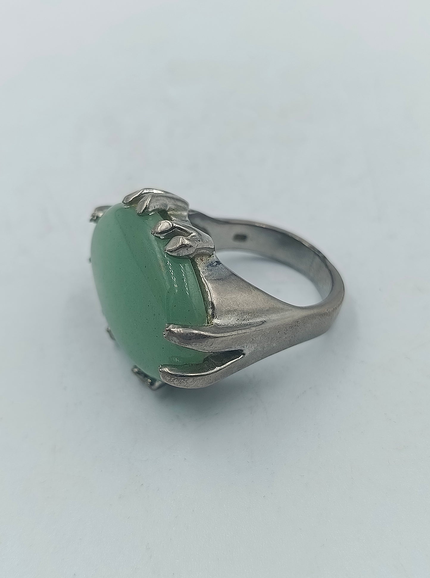 Silberring mit Großes ovales Stein grünem Stein Gr. 58