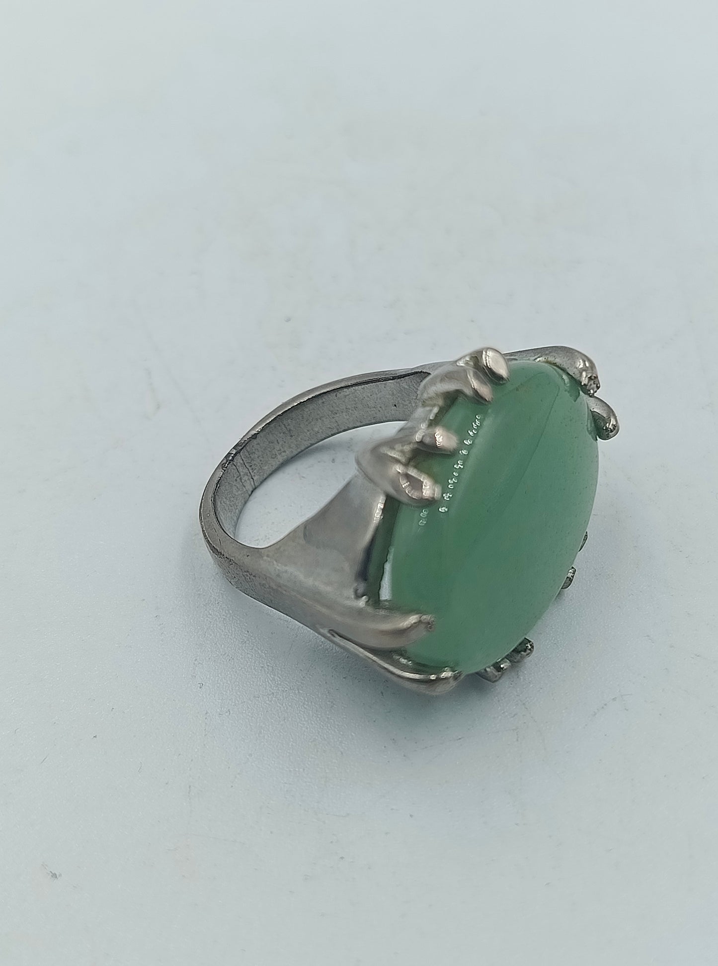 Silberring mit Großes ovales Stein grünem Stein Gr. 58