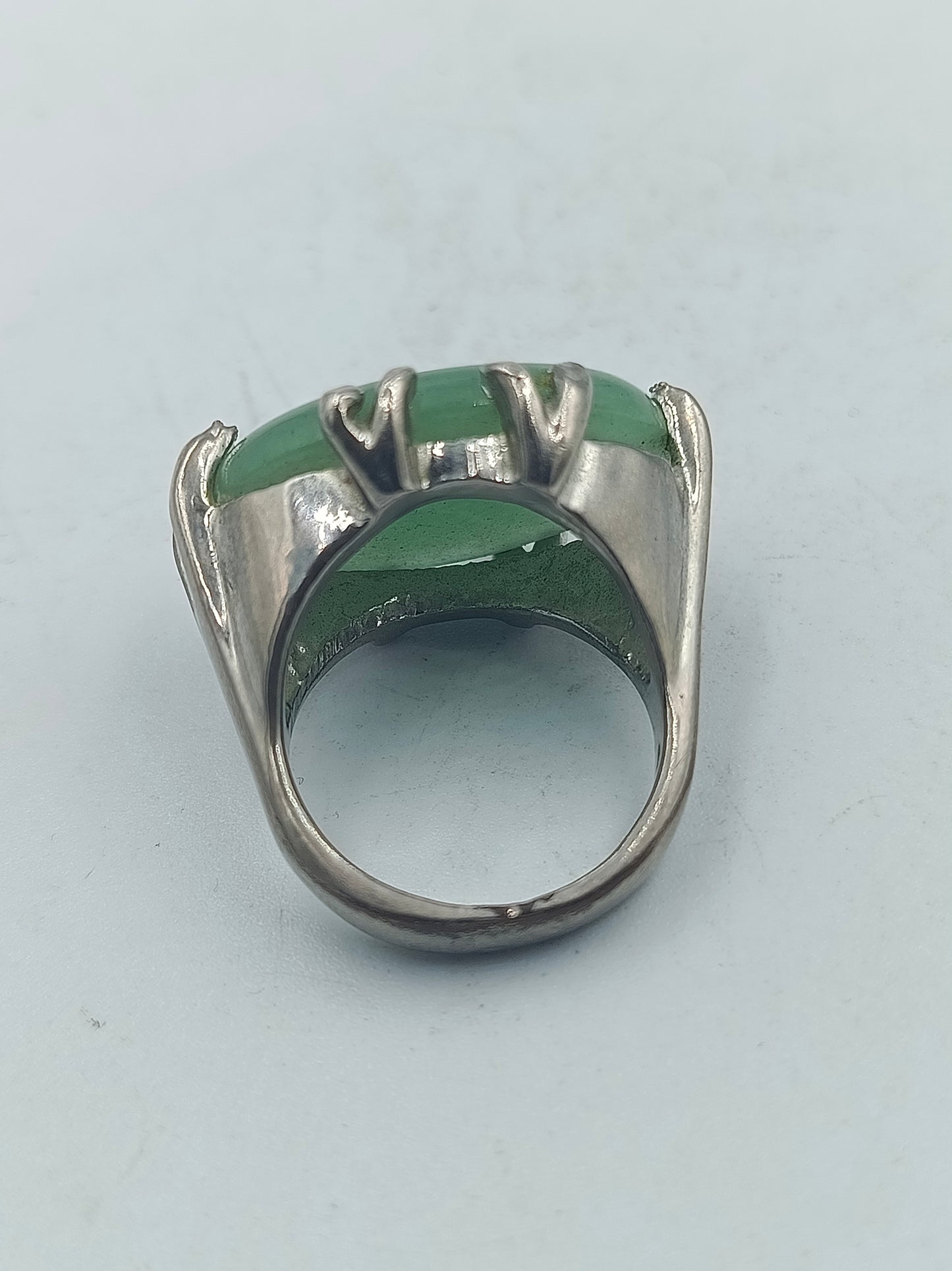 Silberring mit Großes ovales Stein grünem Stein Gr. 58