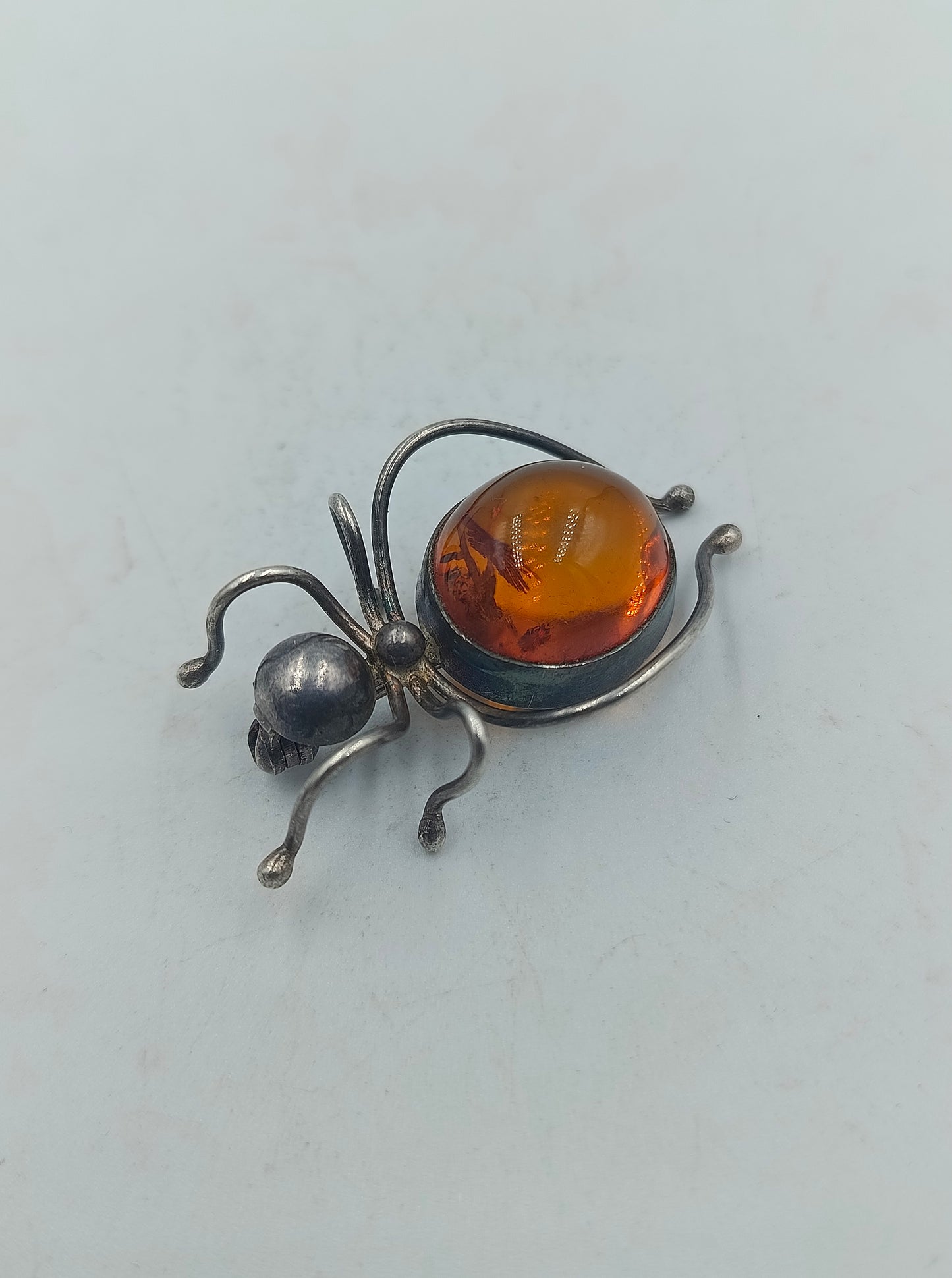 925 Silber Liebevoll gefertigte Bernstein Insektenbrosche