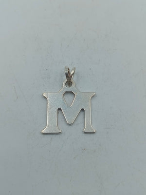 925 Silber Anhänger Buchstabe M Zeitloses und minimalistisches Design