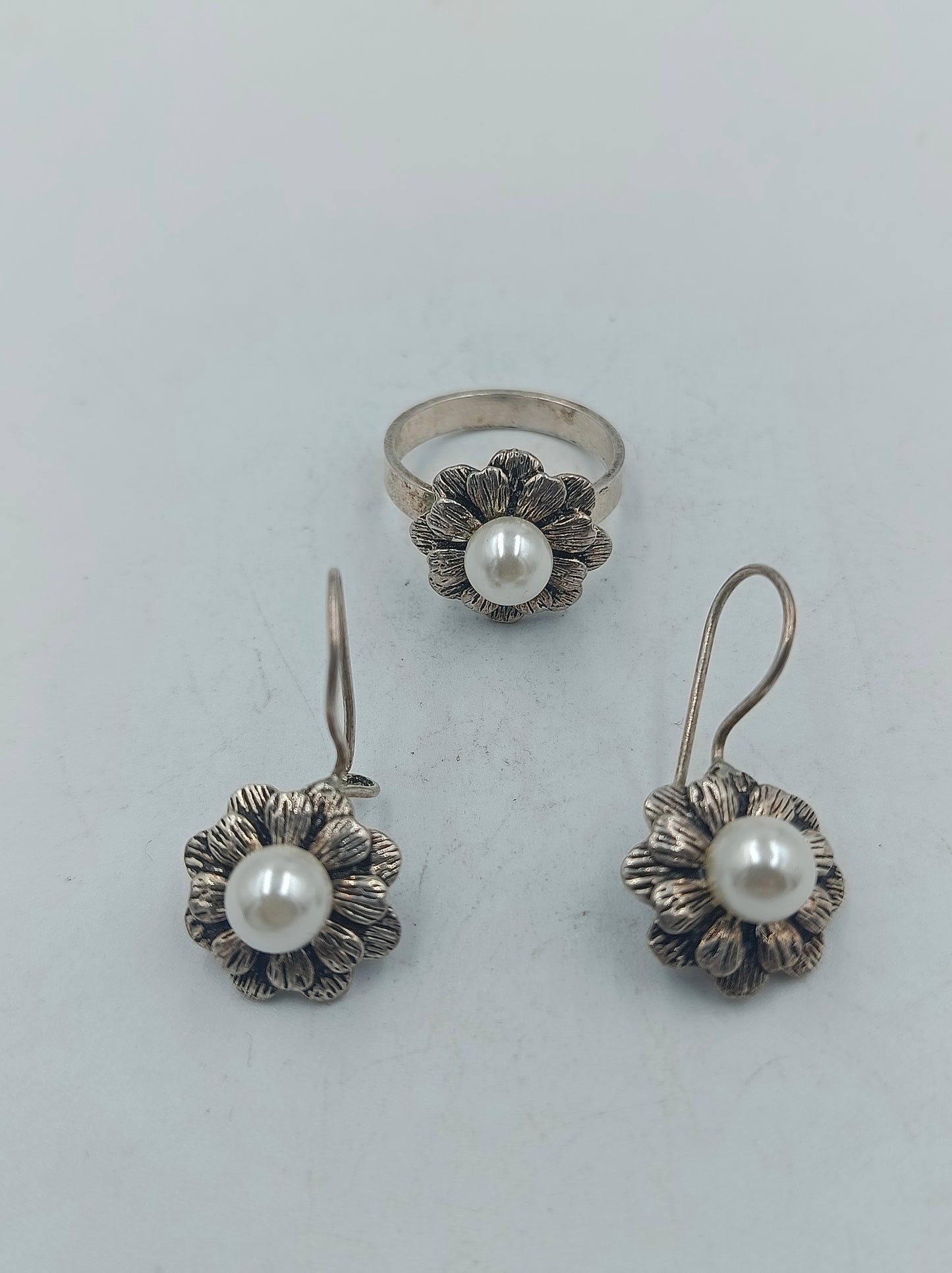 925 Silber Set Ring und Ohrringe Blume Perle Gr58 Schöne weiße Perlen