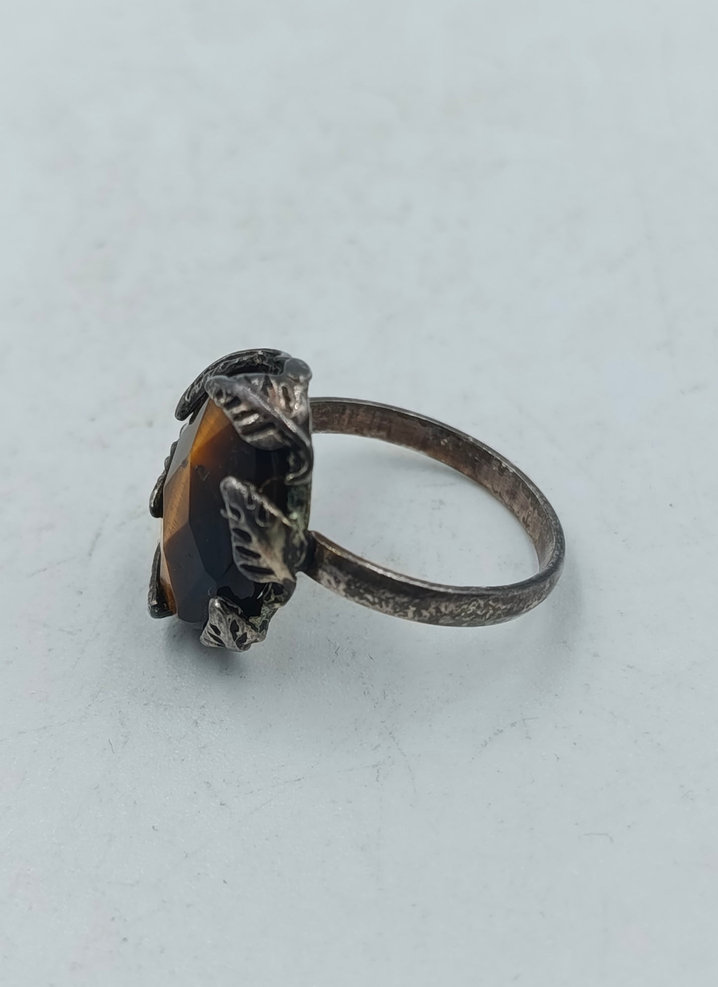 925 Silber Ring mit Tigerauge Stein oxidierte Fassung im  Vintage Look  Gr53